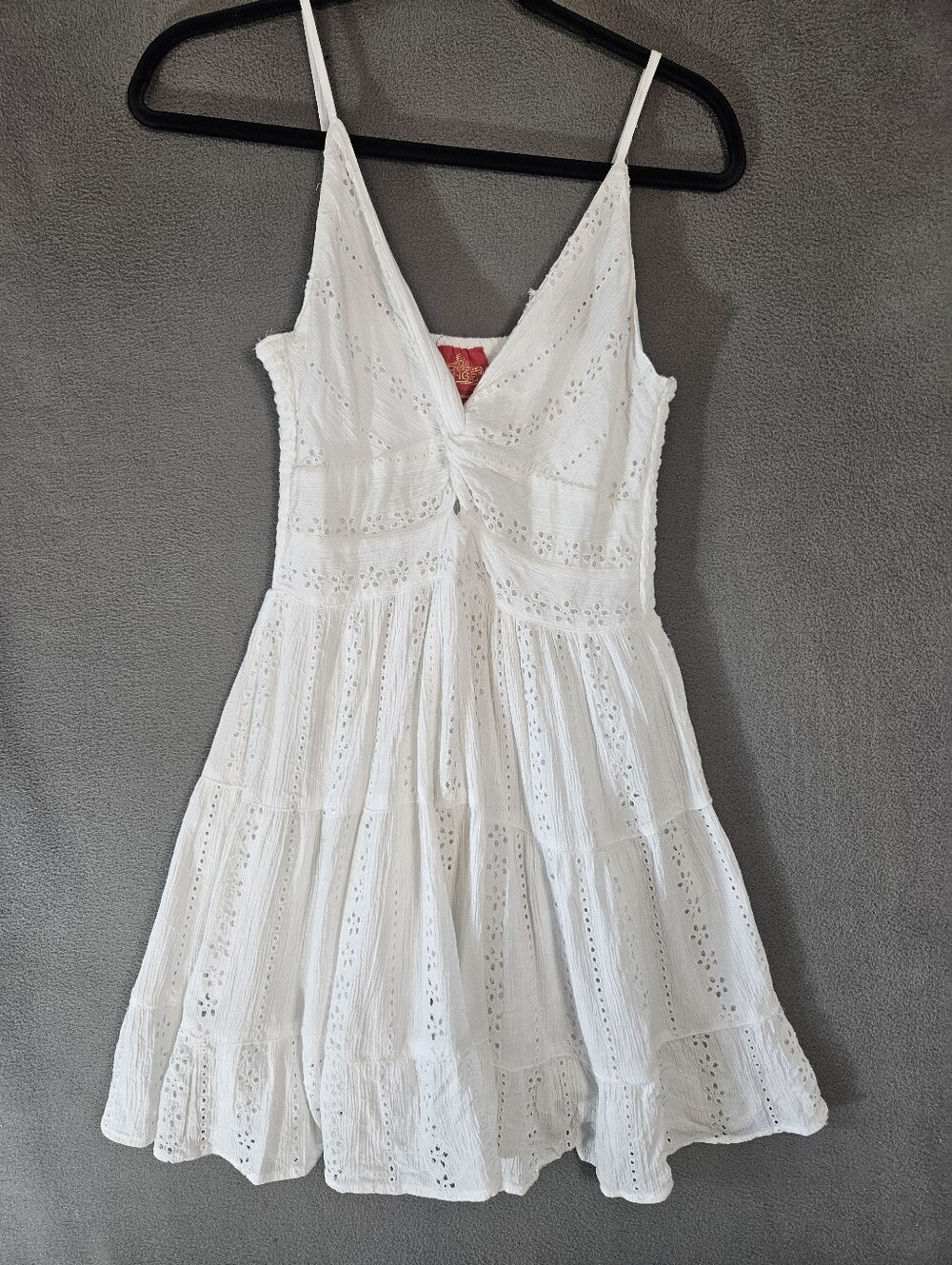 Angie Y2K Large Sun Mini Dress Fit Flare Floral White Tank Embroidery Keyhole